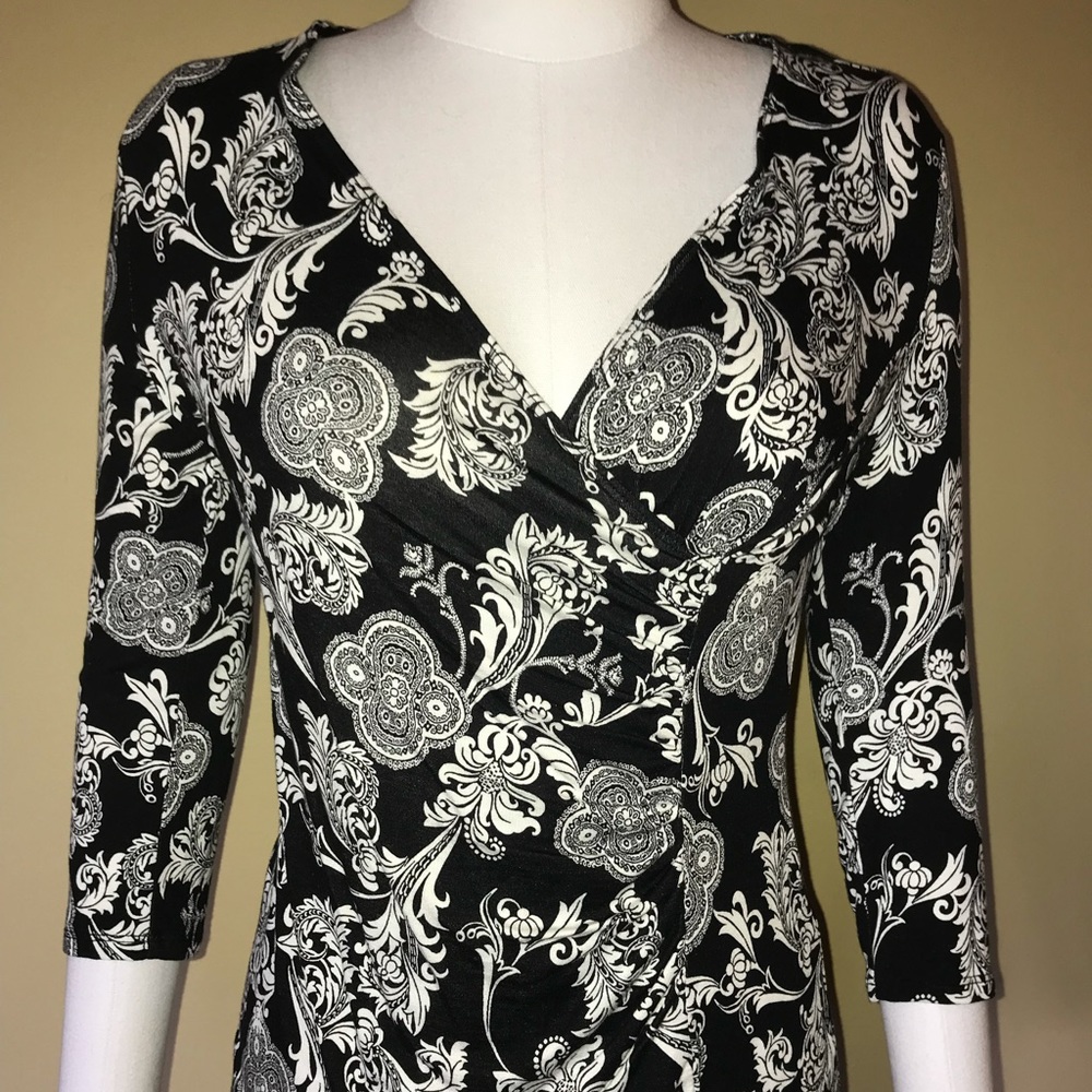 Dana Buchman Black & White Boho Floral Cross Over Wrap V neck Blouse
